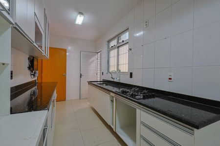 Apartamento à venda com 130m², 3 quartos e 2 vagasCozinha