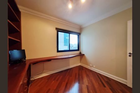 Apartamento para alugar com 288m², 4 quartos e 4 vagasEscritório