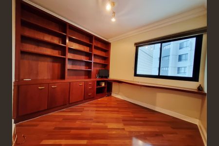 Apartamento para alugar com 288m², 4 quartos e 4 vagasEscritório