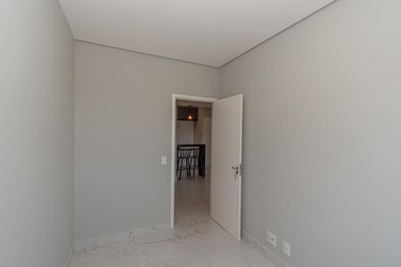 Apartamento para alugar com 57m², 2 quartos e 1 vagaQuarto