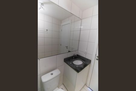 Apartamento para alugar com 71m², 2 quartos e 1 vaga Apartamento para alugar com 71m², 2 quartos e 1 vagaBanheiro da Suíte