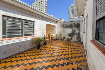 Casa para alugar com 447m², 3 quartos e 1 vaga Casa para alugar com 447m², 3 quartos e 1 vagaÁrea de Serviço