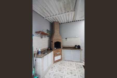 Casa à venda com 145m², 2 quartos e 2 vagasQuintal