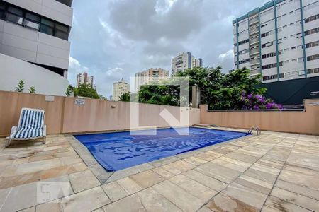 Apartamento à venda com 40m², 1 quarto e 1 vaga Apartamento à venda com 40m², 1 quarto e 1 vagaÁrea comum - Piscina