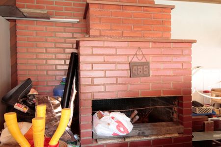 Casa à venda com 227m², 4 quartos e 2 vagas Casa à venda com 227m², 4 quartos e 2 vagasChurrasqueira