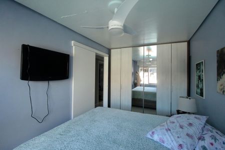 Casa à venda com 227m², 4 quartos e 2 vagas Casa à venda com 227m², 4 quartos e 2 vagasQuarto 2