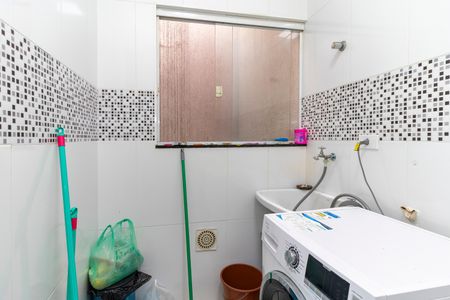 Apartamento à venda com 47m², 2 quartos e 1 vagaCozinha e Área de Serviço