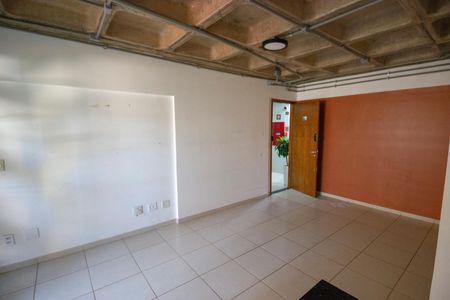 Apartamento à venda com 77m², 3 quartos e 1 vagaSala