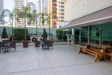 Apartamento à venda com 77m², 3 quartos e 1 vagaÁrea comum