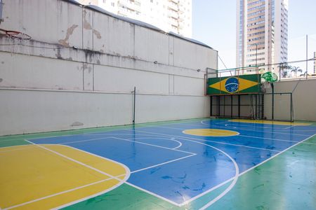 Apartamento à venda com 77m², 3 quartos e 1 vagaÁrea comum