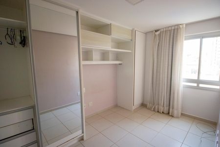 Apartamento à venda com 77m², 3 quartos e 1 vagaQuarto 3