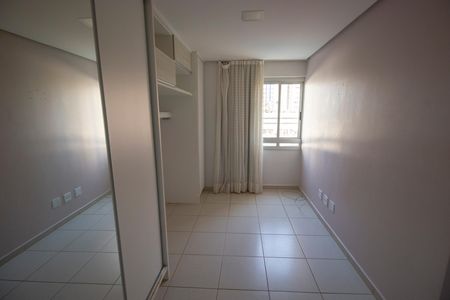 Apartamento à venda com 77m², 3 quartos e 1 vagaQuarto 3