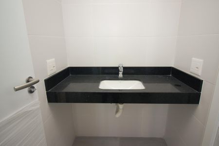 Apartamento à venda com 112m², 3 quartos e 1 vagaBanheiro da Suíte 2