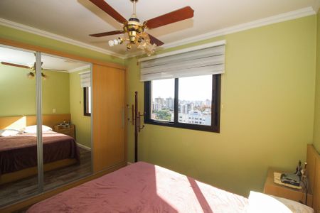 Apartamento à venda com 70m², 2 quartos e 2 vagasSuíte