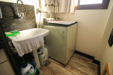 Apartamento à venda com 70m², 2 quartos e 2 vagasÁrea de Serviço