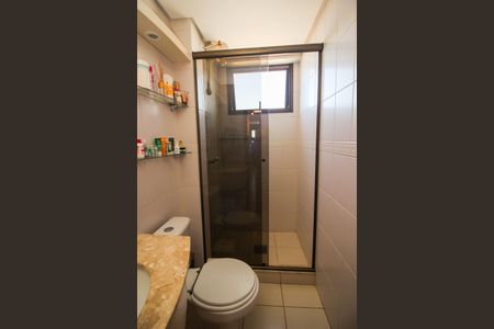 Apartamento à venda com 70m², 2 quartos e 2 vagasBanheiro Social