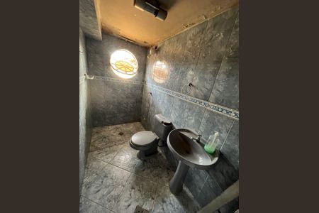 Casa para alugar com 630m², 4 quartos e 6 vagas