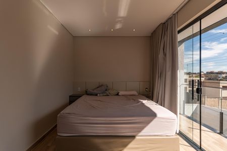 Casa à venda com 200m², 3 quartos e 3 vagasSuíte