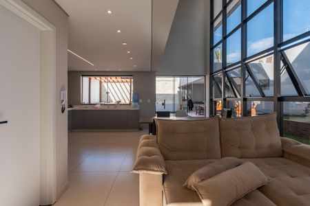 Casa à venda com 200m², 3 quartos e 3 vagasSala