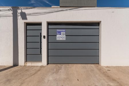 Casa à venda com 200m², 3 quartos e 3 vagasPlaca 