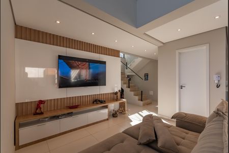 Casa à venda com 200m², 3 quartos e 3 vagasSala