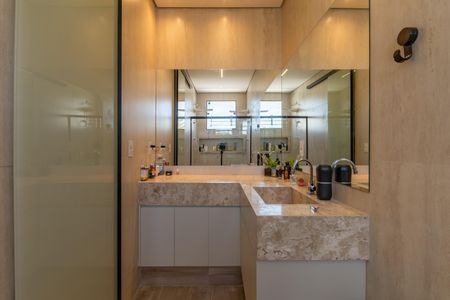 Casa à venda com 200m², 3 quartos e 3 vagasBanheiro Suíte