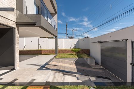 Casa à venda com 200m², 3 quartos e 3 vagasEntrada