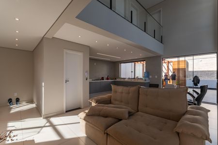 Casa à venda com 200m², 3 quartos e 3 vagasSala