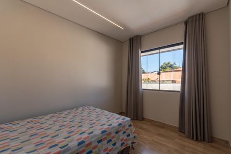 Casa à venda com 200m², 3 quartos e 3 vagasQuarto 2