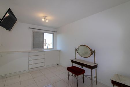 Apartamento para alugar com 135m², 2 quartos e 1 vagaSuíte