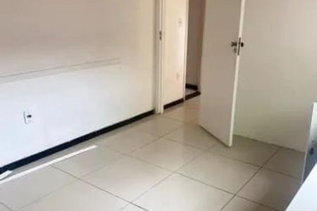 Casa para alugar com 90m², 2 quartos e sem vaga