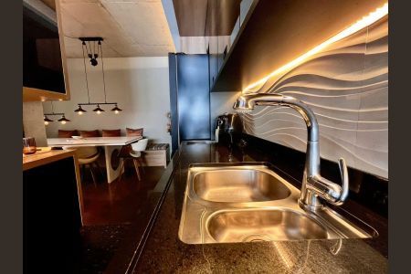 Apartamento à venda com 140m², 2 quartos e 4 vagasCozinha