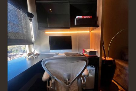 Apartamento à venda com 140m², 2 quartos e 4 vagasSala de TV