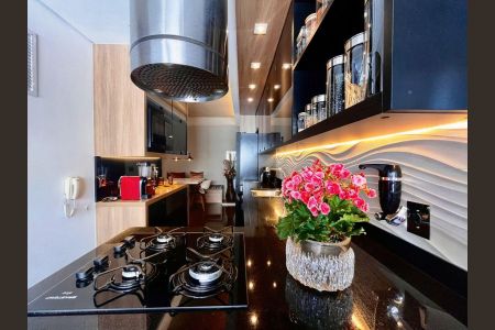 Apartamento à venda com 140m², 2 quartos e 4 vagasCozinha