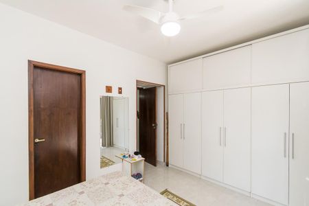Apartamento à venda com 106m², 3 quartos e 1 vaga Apartamento à venda com 106m², 3 quartos e 1 vagaSuíte