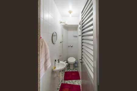 Apartamento à venda com 106m², 3 quartos e 1 vaga Apartamento à venda com 106m², 3 quartos e 1 vagaBanheiro de serviço