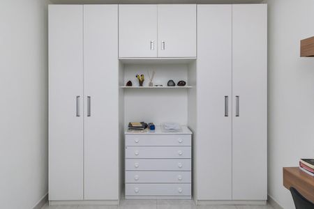 Apartamento à venda com 106m², 3 quartos e 1 vaga Apartamento à venda com 106m², 3 quartos e 1 vagaQuarto 3