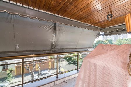 Apartamento à venda com 106m², 3 quartos e 1 vaga Apartamento à venda com 106m², 3 quartos e 1 vagaVaranda da Sala