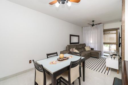 Apartamento à venda com 106m², 3 quartos e 1 vaga Apartamento à venda com 106m², 3 quartos e 1 vagaSala