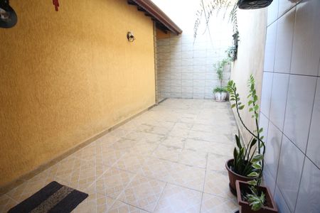 Casa à venda com 160m², 3 quartos e 8 vagasChurrasqueira