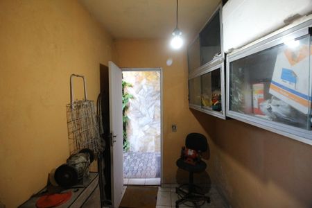 Casa à venda com 160m², 3 quartos e 8 vagasQuarto de Serviço