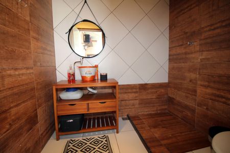 Apartamento à venda com 80m², 2 quartos e sem vagaBanheiro - Terraço