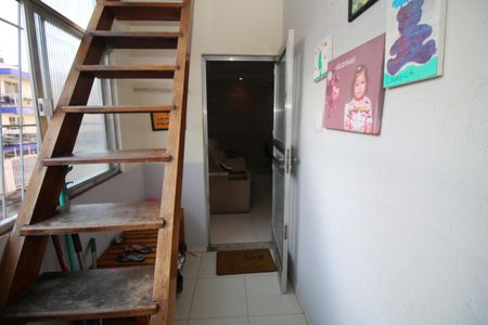 Apartamento à venda com 80m², 2 quartos e sem vagaVaranda