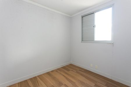 Apartamento à venda com 63m², 3 quartos e 2 vagasQuarto 2