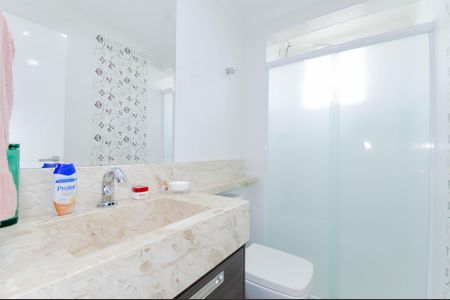 Apartamento à venda com 90m², 3 quartos e 2 vagas Apartamento à venda com 90m², 3 quartos e 2 vagasBanheiro da Suíte