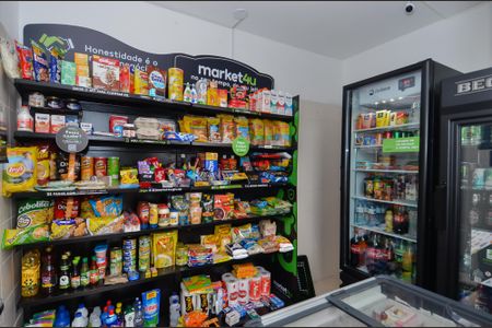 Apartamento à venda com 90m², 3 quartos e 2 vagas Apartamento à venda com 90m², 3 quartos e 2 vagasConveniência