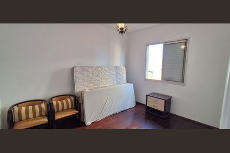 Apartamento à venda com 70m², 3 quartos e 1 vagaQuarto 2