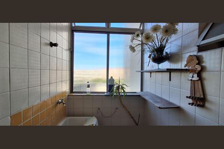 Apartamento à venda com 70m², 3 quartos e 1 vagaÁrea de Serviço