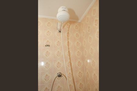 Apartamento para alugar com 85m², 2 quartos e sem vagaBanheiro