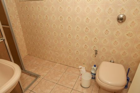 Apartamento para alugar com 85m², 2 quartos e sem vagaBanheiro